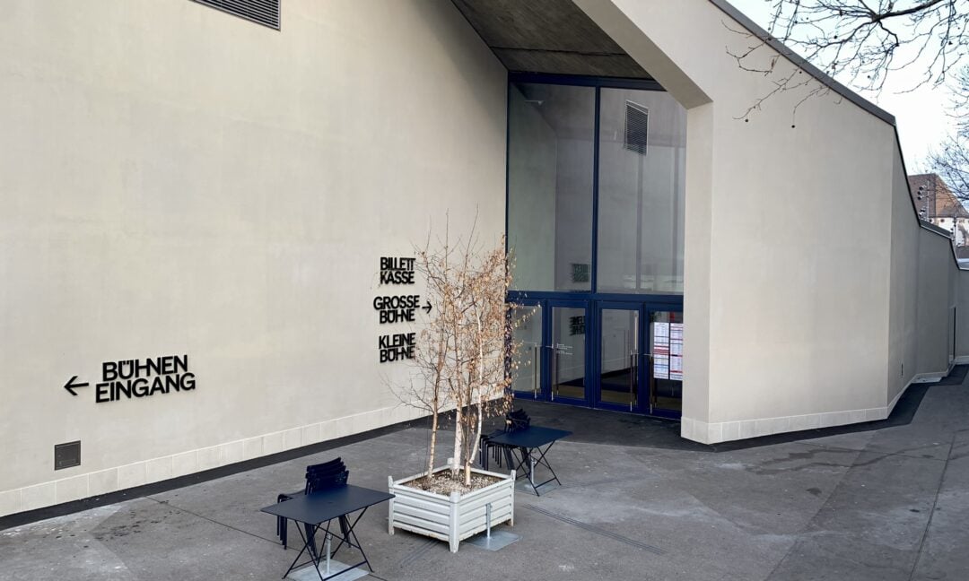 Makk Cesto Abfallbehaelter Theater Basel 7