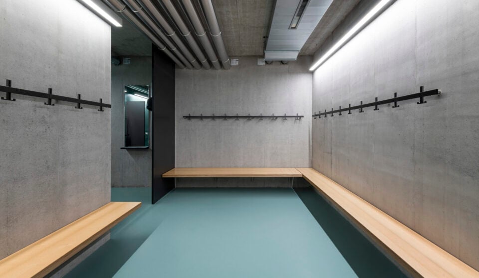 Garderobe Turnhalle Wilen 1 Scaled