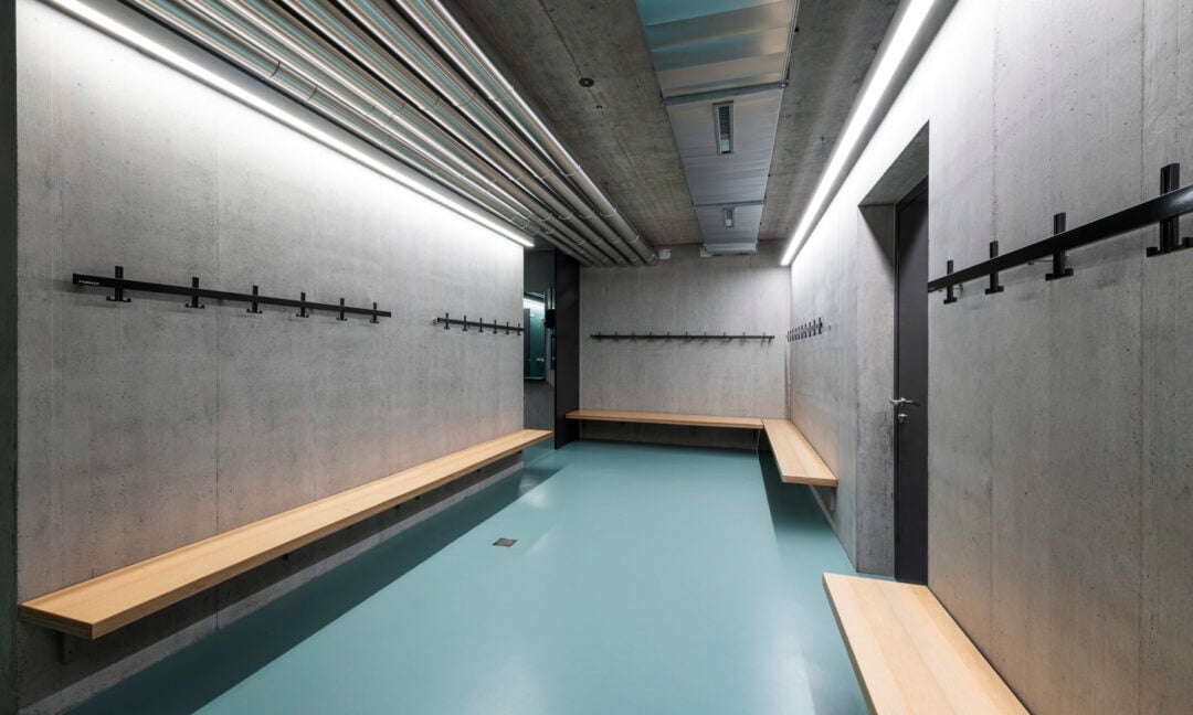 Garderobe Turnhalle Wilen 3 Scaled