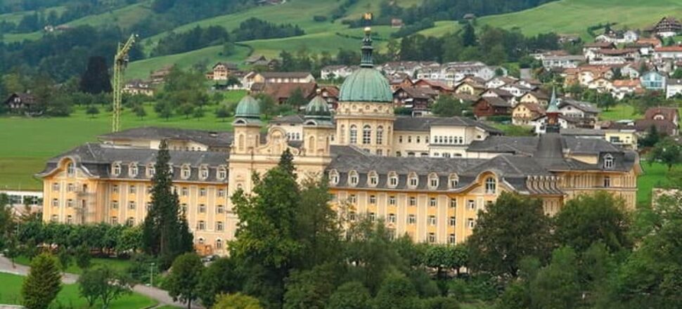 Weniger Aggressionen Dank Farbigen Garderoben 5