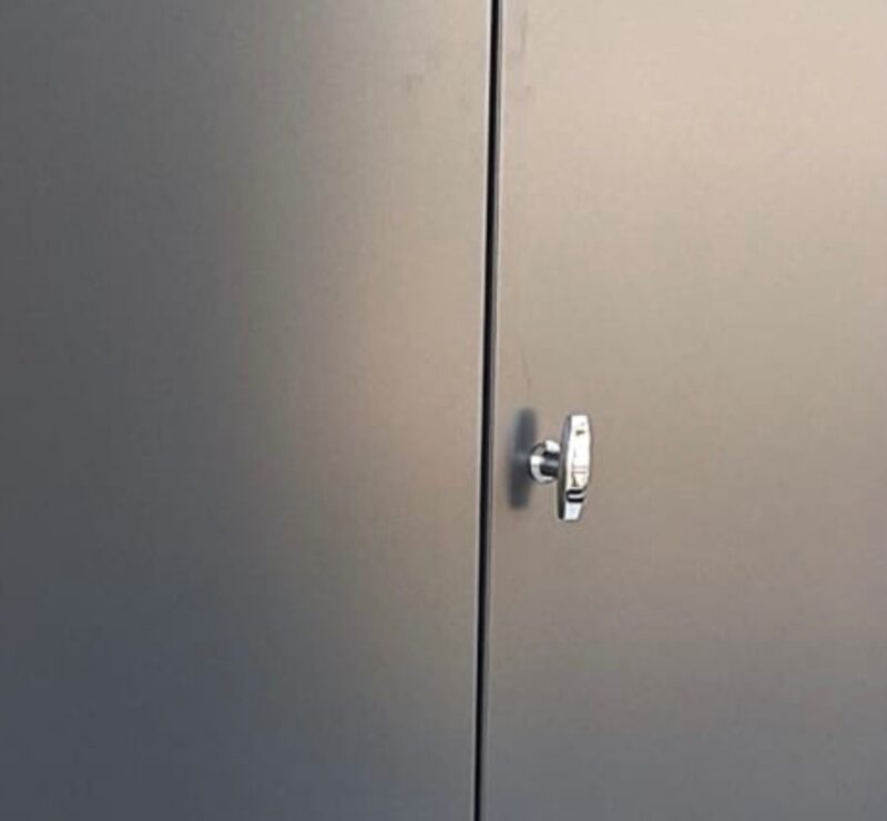 Balkonschrank Griff1