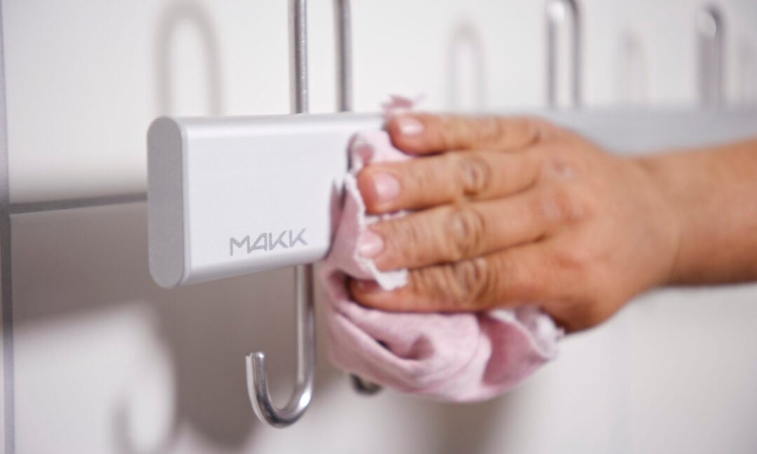 Makk Services G 01 00 48 00